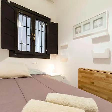 Jdcbd - Peaceful Double Bedroom Apartment In City Centre Seville Exterior photo